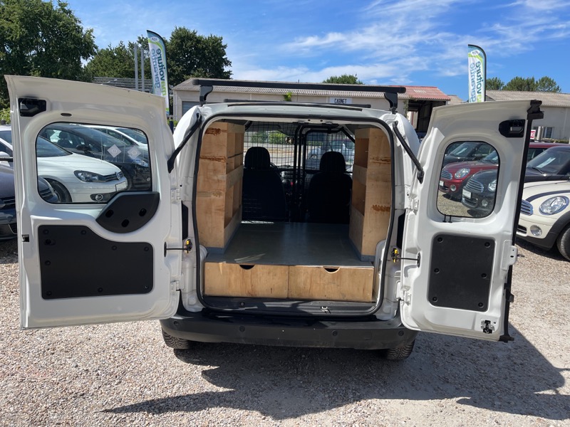 18 Peugeot Bipper 1,3 HDi 75ch Pack CD Clim