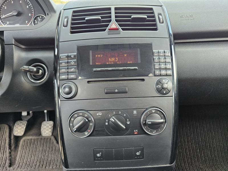 Mercedes-Benz Classe A I (C169)  170 Classic 5P