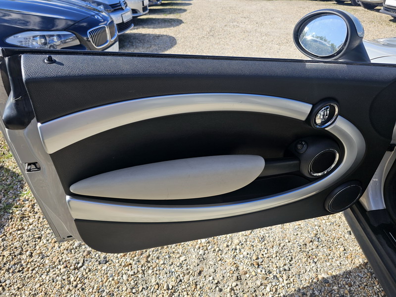 Mini (R56) Cooper  120ch 50 Camden