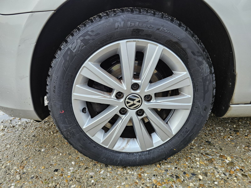 20241126_093152 Volkswagen Golf VI 1.2L TSI 105ch Style 5P