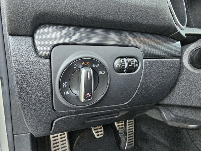 20241126_093626 Volkswagen Golf VI 1.2L TSI 105ch Style 5P