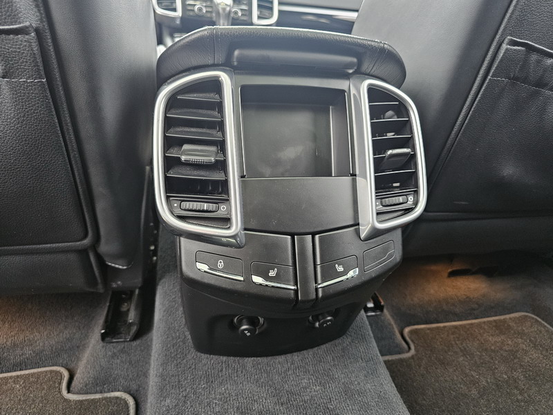 20250129_102222 Porsche Cayenne II (958) V6 3.0D 245ch