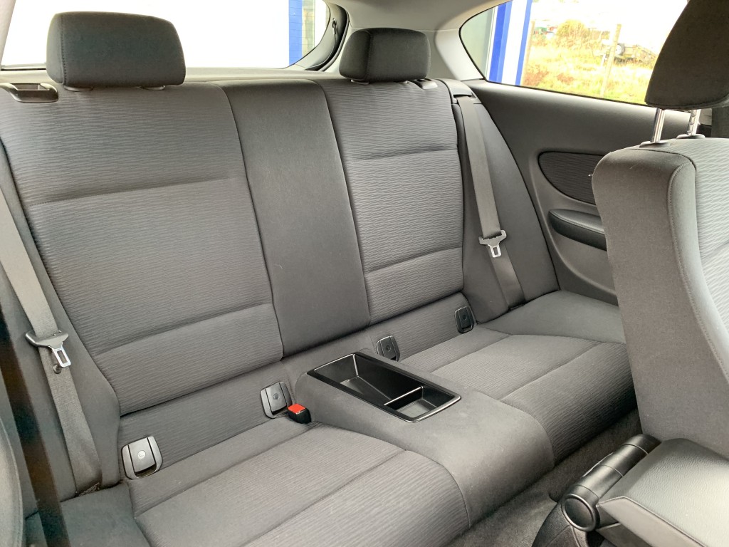 213-5997 BMW Série 1 116i - 2,0L - 122ch Première