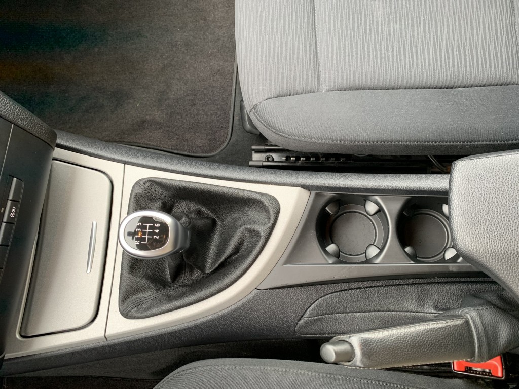 213-6004 BMW Série 1 116i - 2,0L - 122ch Première