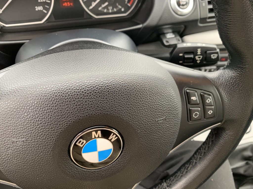 213-6010 BMW Série 1 116i - 2,0L - 122ch Première