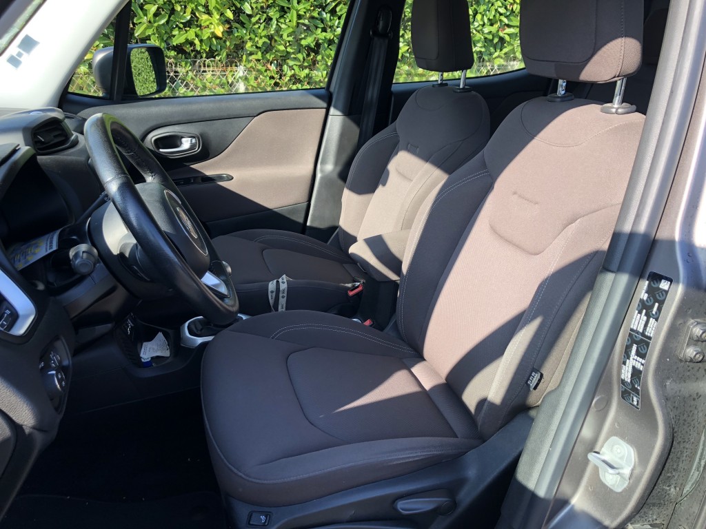 85-1361 JEEP RENEGADE 1,6 M-Jet - 120ch Night Eagle FWD