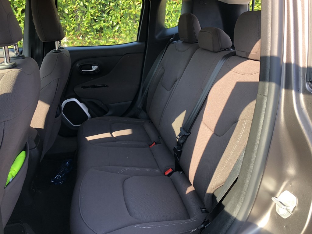 85-1362 JEEP RENEGADE 1,6 M-Jet - 120ch Night Eagle FWD