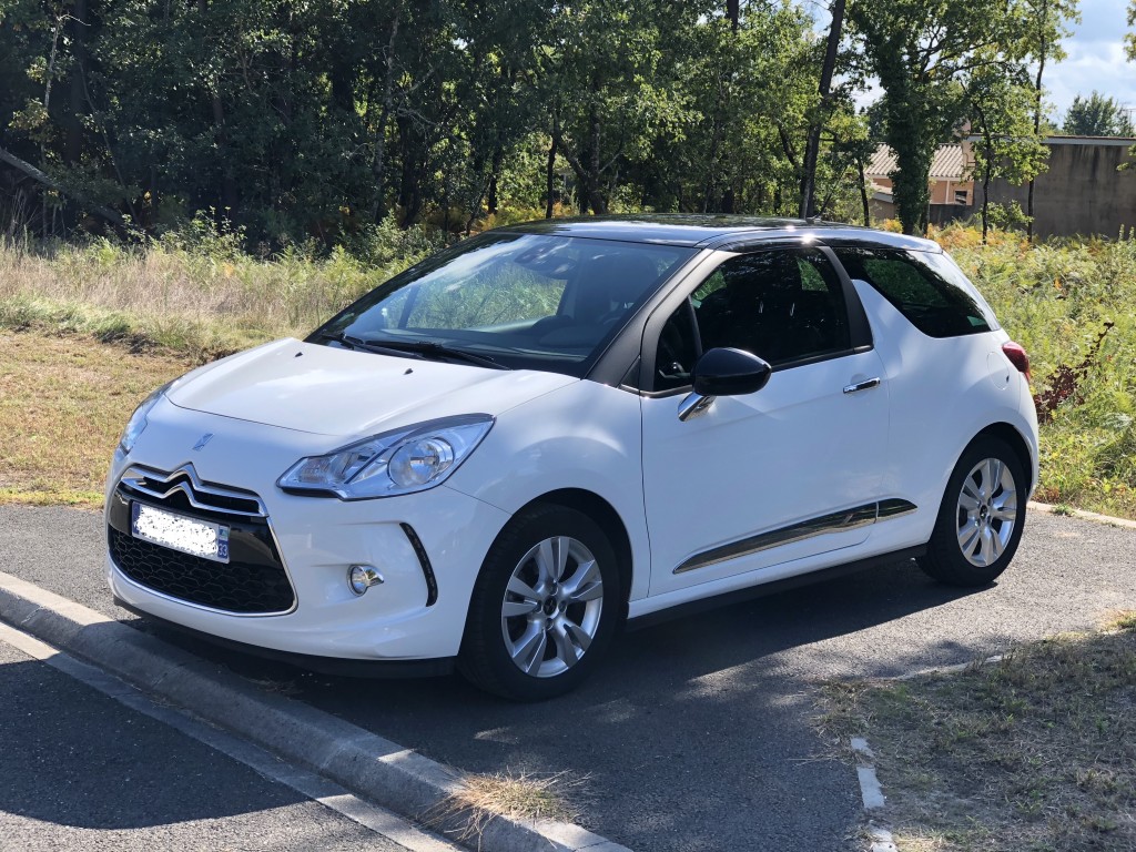 99-1796 (1) CITRÖEN DS3 1,2 THP - 110ch So-Chic